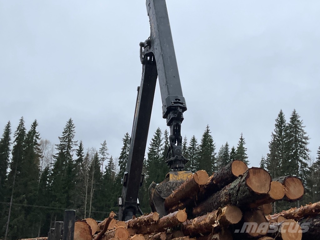 Ponsse BUFFALO 8W K111 VLA Forvarderi