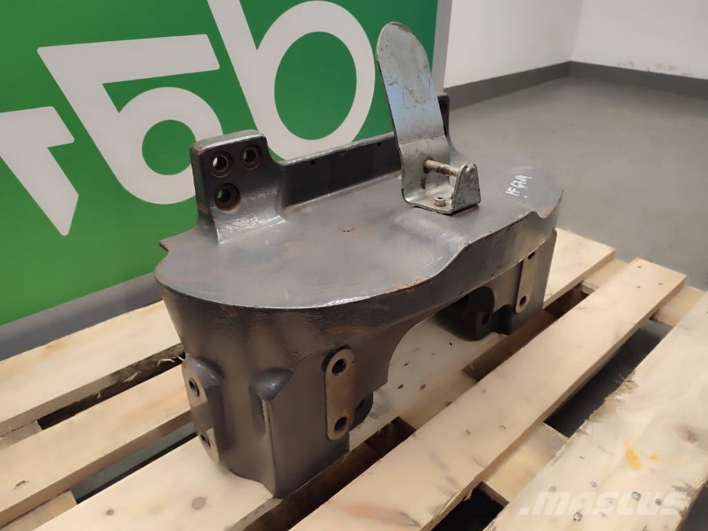 Massey Ferguson Weight bracket 42798004 MASSEY FERGUSON 6714 Alusta ja jousitus
