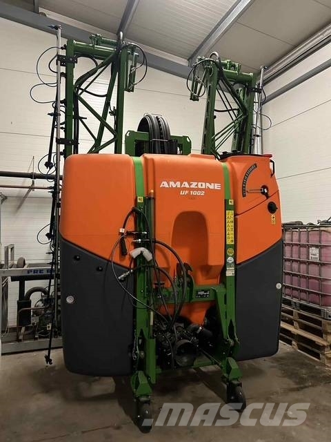 Amazone UF 1002 Mounted sprayers