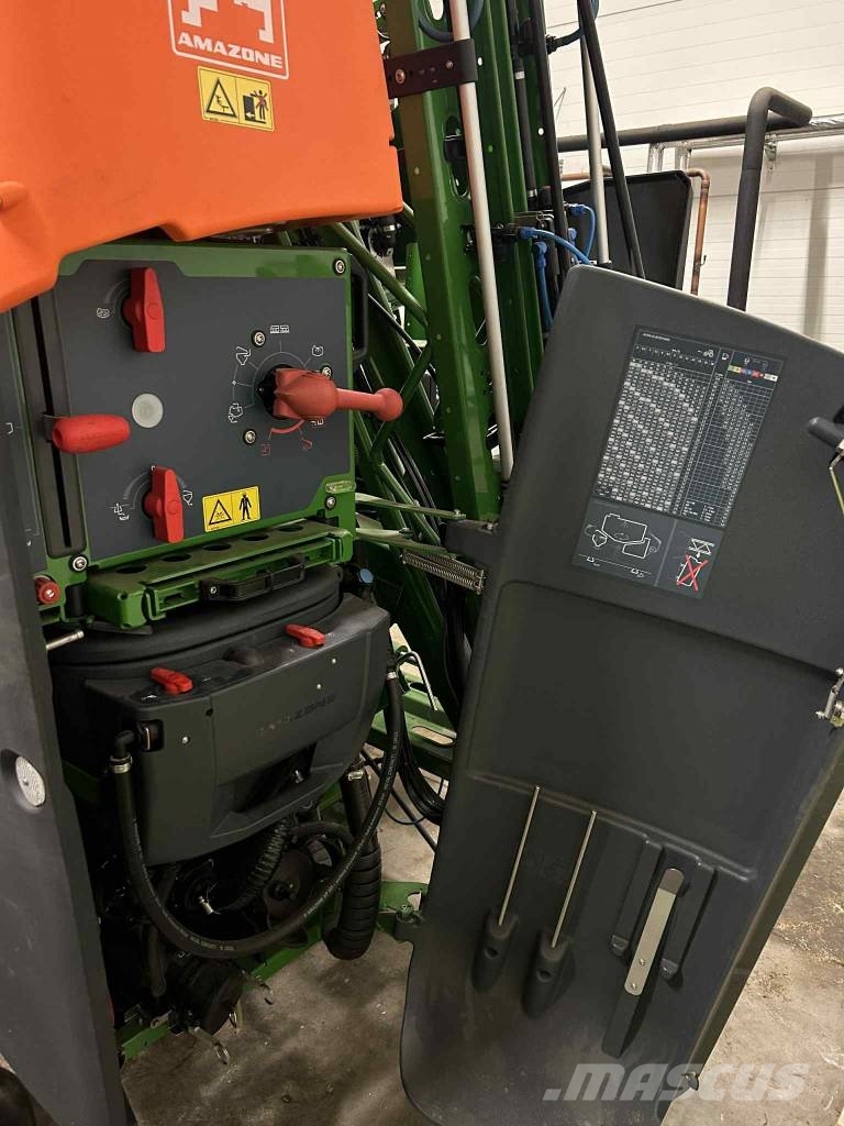 Amazone UF 1002 Mounted sprayers