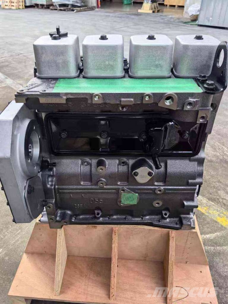 Cummins 4BT3.9 Bare Engine Assembly エンジン