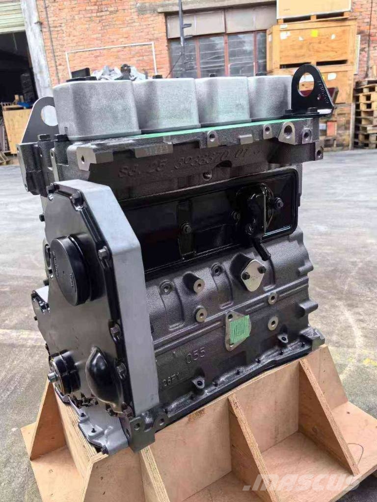 Cummins 4BT3.9 Bare Engine Assembly エンジン