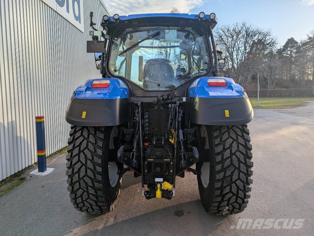 New Holland T5.110 AC, Frontlyft Omg. lev! Трактори