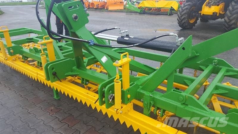 Top-Agro Meadow Heavy tine harrow, 8,5m / 8 poles, 70x12 Grape