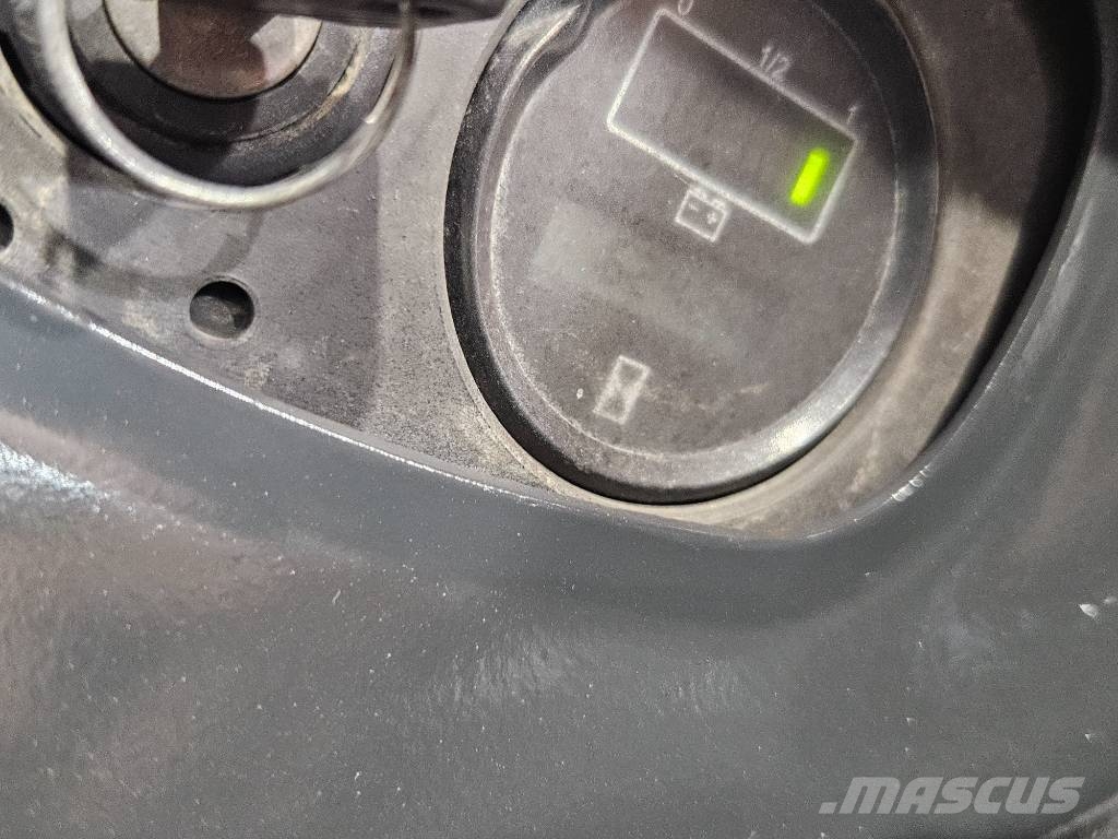 Linde L14AP Savaeigiai rietuvai