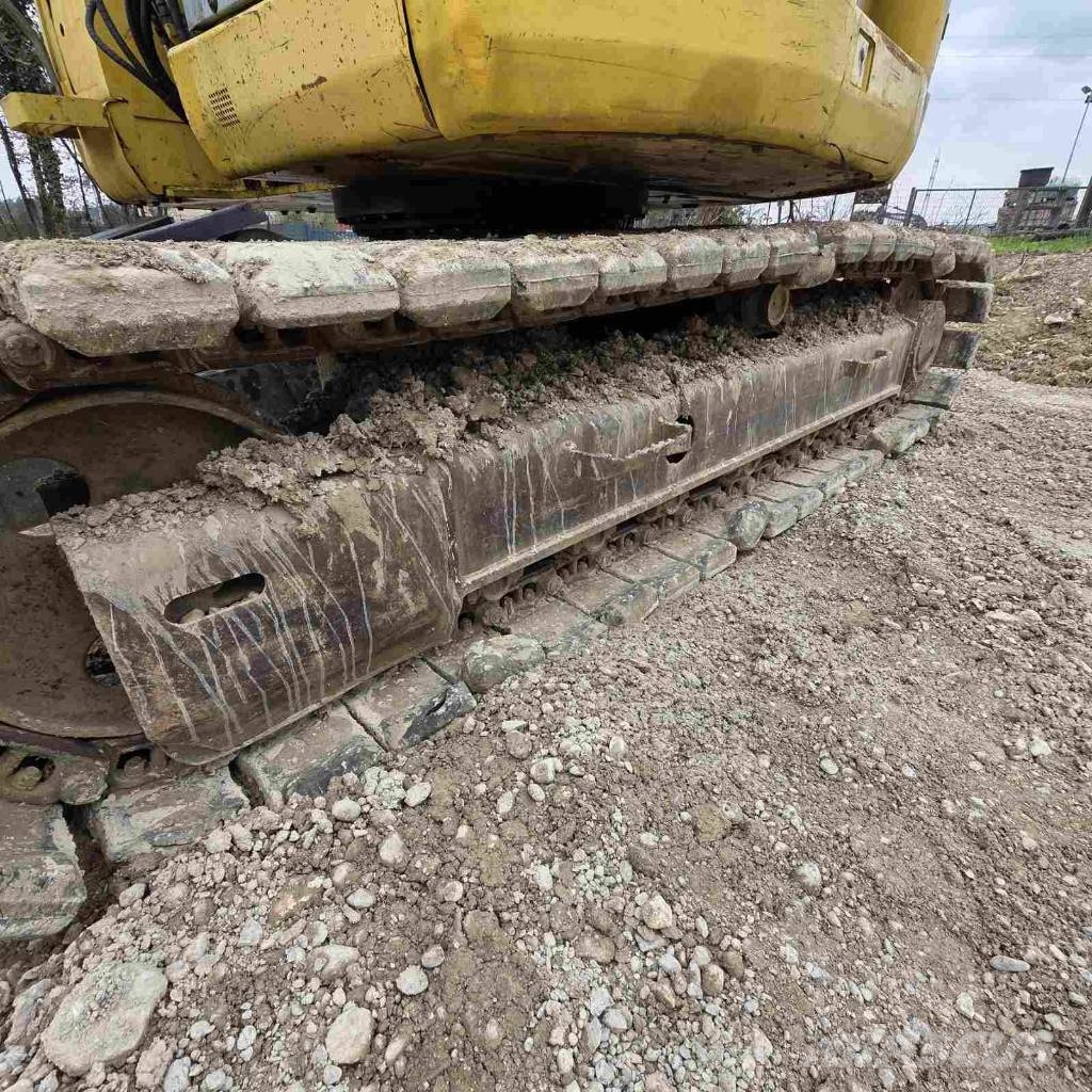 Komatsu PC 138 US 履带挖掘机