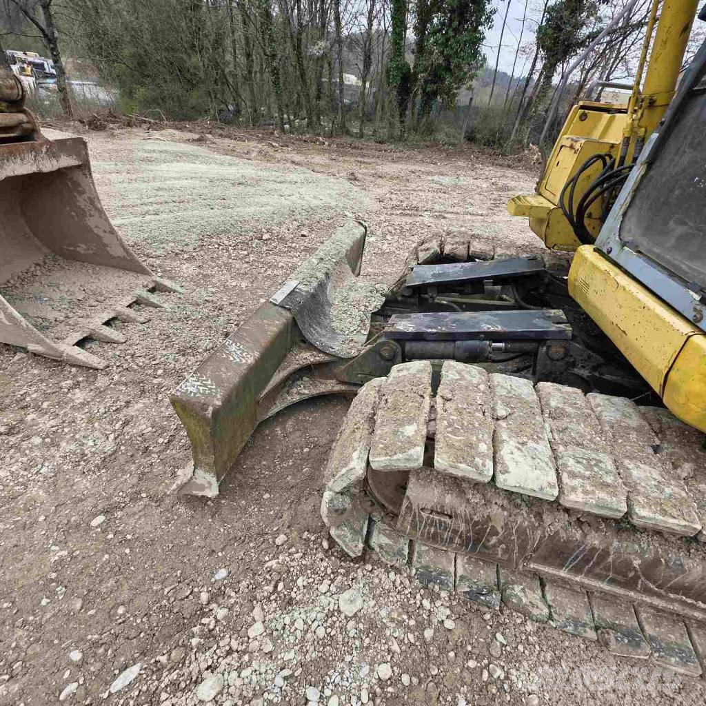 Komatsu PC 138 US 履带挖掘机