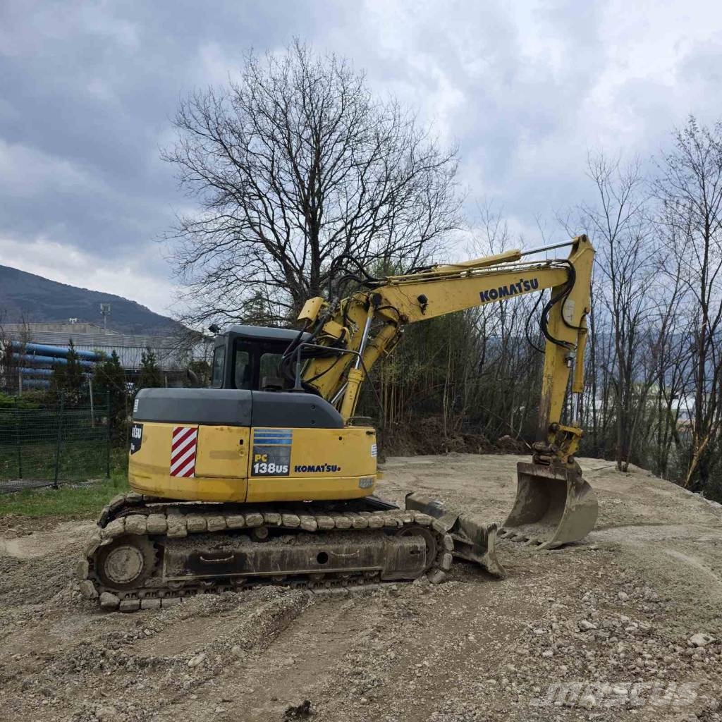 Komatsu PC 138 US 履带挖掘机