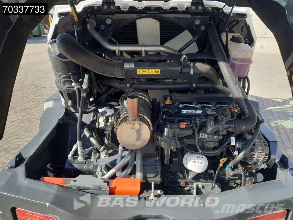 Bobcat L75 Gumikerekes homlokrakodók
