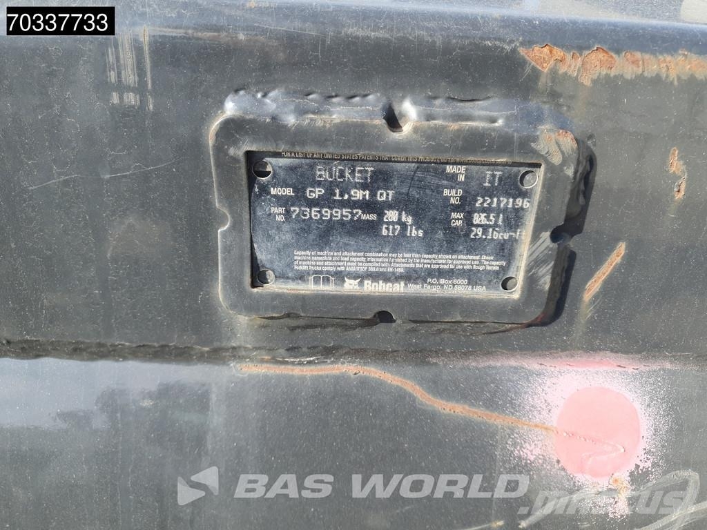 Bobcat L75 Gumikerekes homlokrakodók