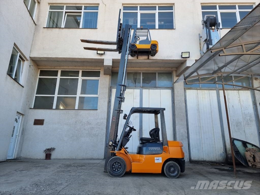 Toyota 02-7 FD 25 Carrelli elevatori diesel