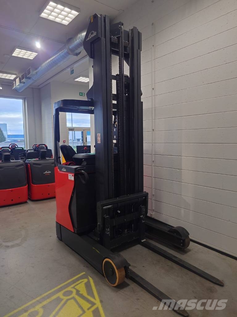 Linde R14/1120 Schubmaststapler