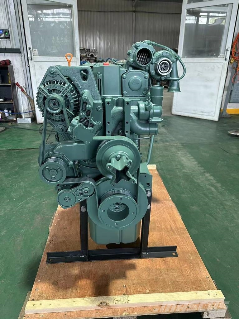 Volvo EC240B excavator D7E diesel engine Motorer