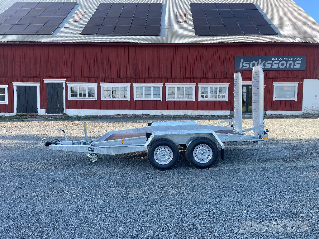 Neptun Maskintransport 3500kg OMG LEV Zemie treileri
