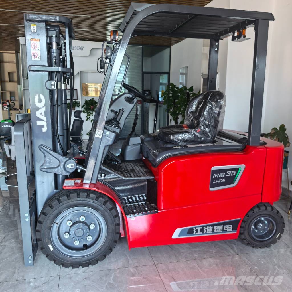 JAC CPCD 35 Crawler excavators