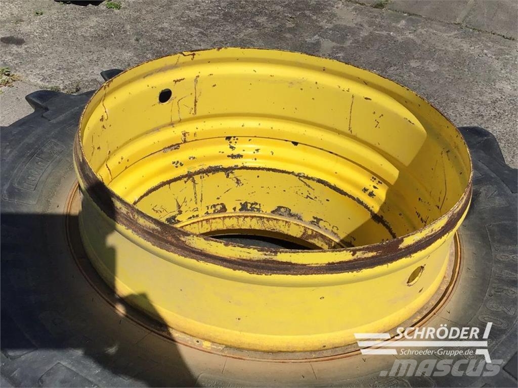 Michelin 2 X 18.4 R 30 ZWILLINGSRÄDER Спарені колеса