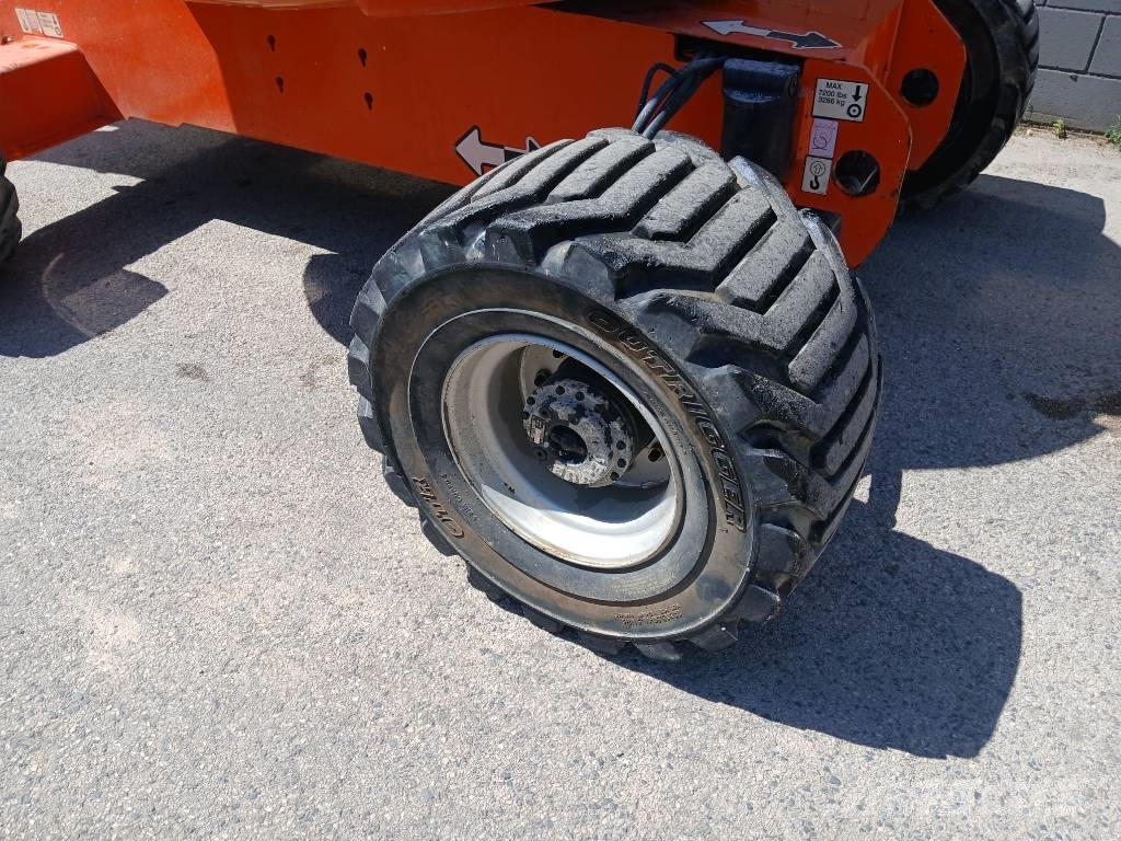 JLG 450 AJ SIII Articulated boom lifts