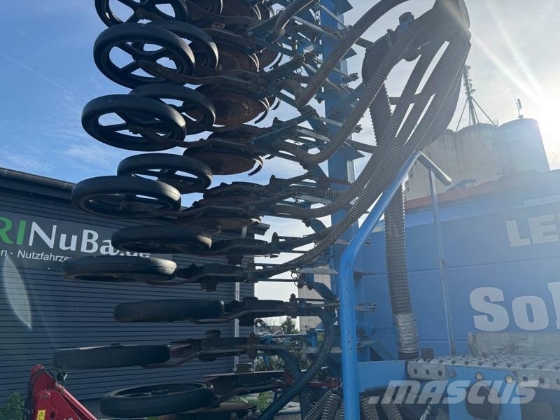 Lemken Rubin 9/600 KUA mit Solitair 9/600 Kmetijstvo - drugo