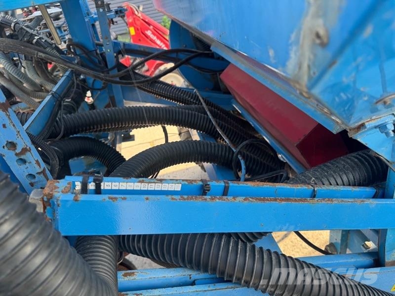 Lemken Rubin 9/600 KUA mit Solitair 9/600 Kmetijstvo - drugo