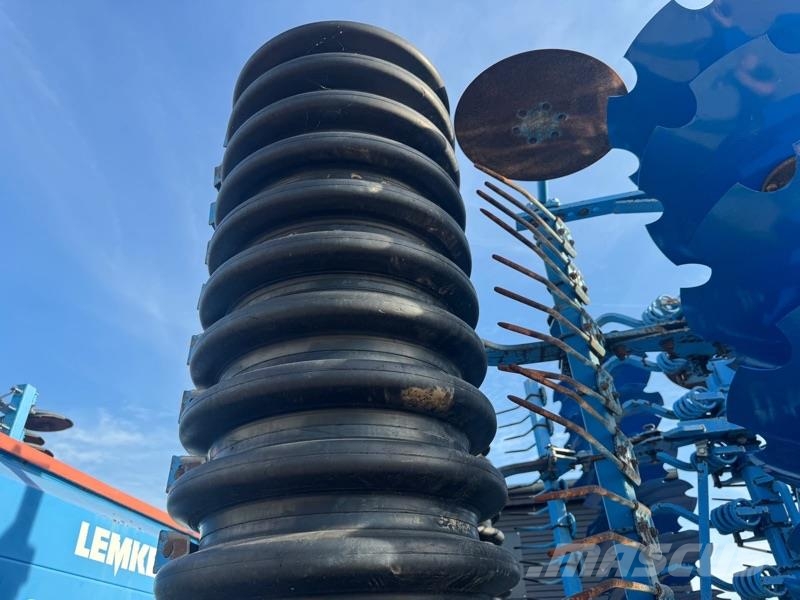 Lemken Rubin 9/600 KUA mit Solitair 9/600 Kmetijstvo - drugo