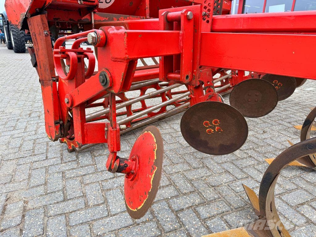 Knoche SG- M730 S Cultivator + Saxonia Zaaier カルチベーター