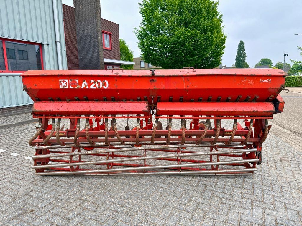 Knoche SG- M730 S Cultivator + Saxonia Zaaier カルチベーター