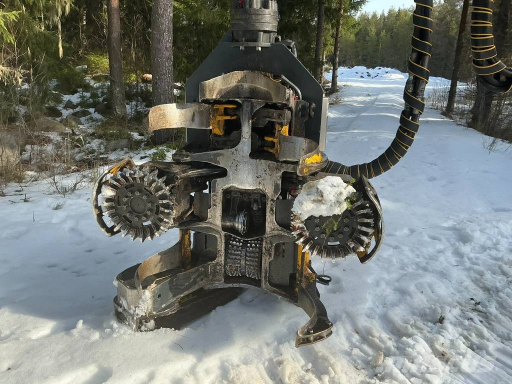 Ponsse SCORPION 8W Harvesteri