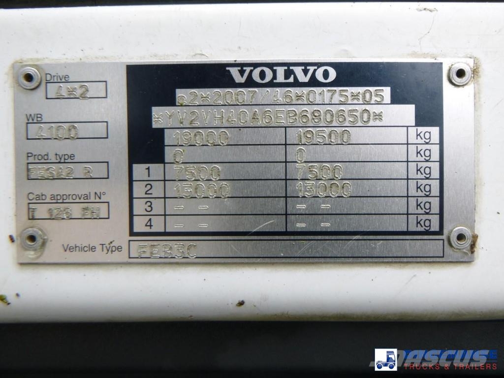 Volvo FE 260 4x2 fuel tank 13.4 m3 / 4 comp / ADR 19-01- Грузовики-цистерны