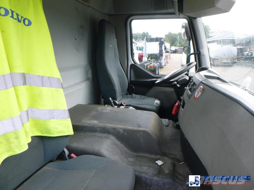 Volvo FE 260 4x2 fuel tank 13.4 m3 / 4 comp / ADR 19-01- Грузовики-цистерны