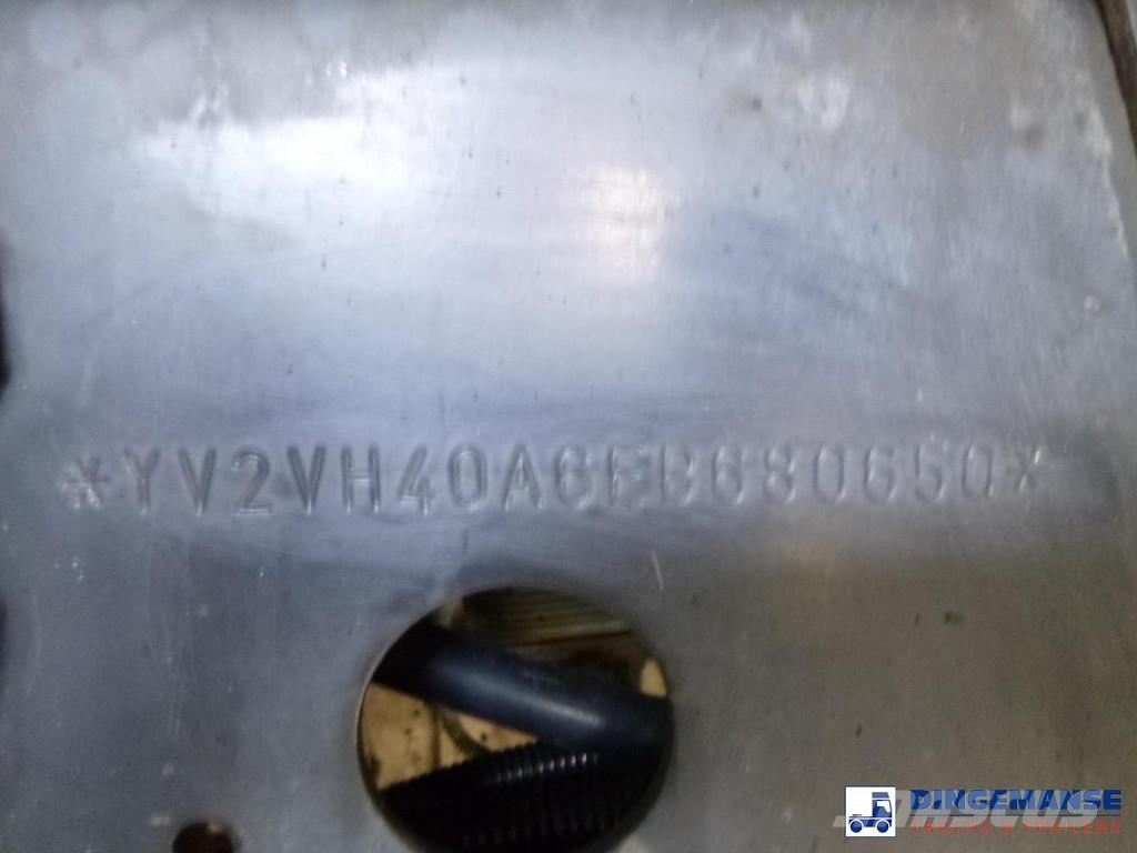 Volvo FE 260 4x2 fuel tank 13.4 m3 / 4 comp / ADR 19-01- Грузовики-цистерны