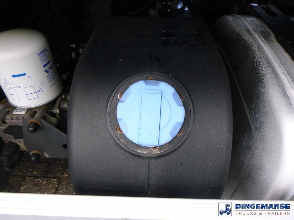 Volvo FE 260 4x2 fuel tank 13.4 m3 / 4 comp / ADR 19-01- Грузовики-цистерны