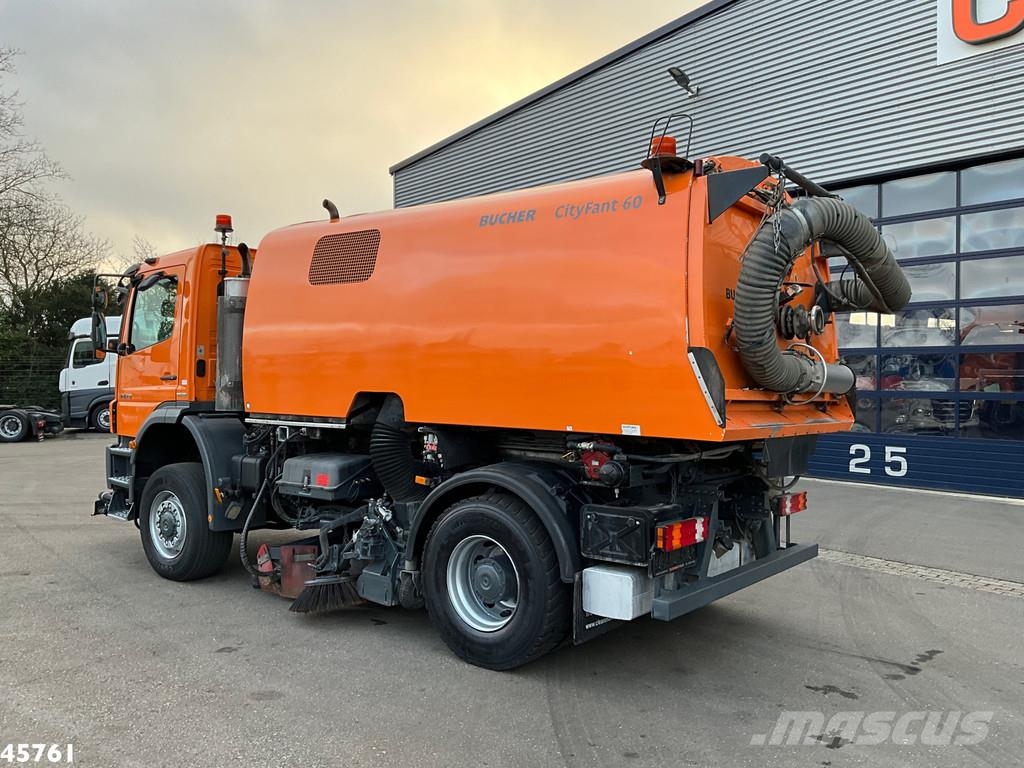 Mercedes-Benz Actros 1829 4x4 Bucher Cityfant 60 Links en rechts Camión de barrendero