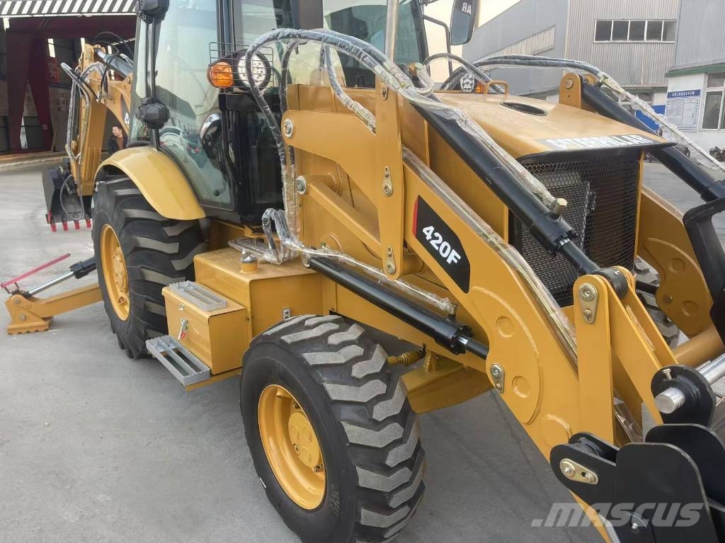 CAT 420 F Tractopelle