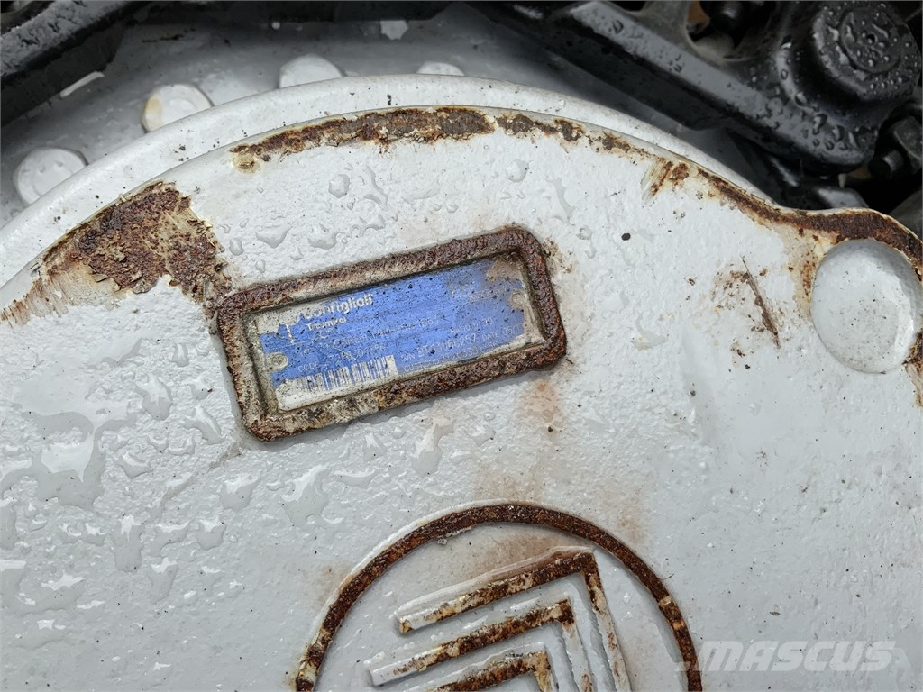Bonfiglioli trasmital undercarriage Rupsbanden, kettingen en onderstel