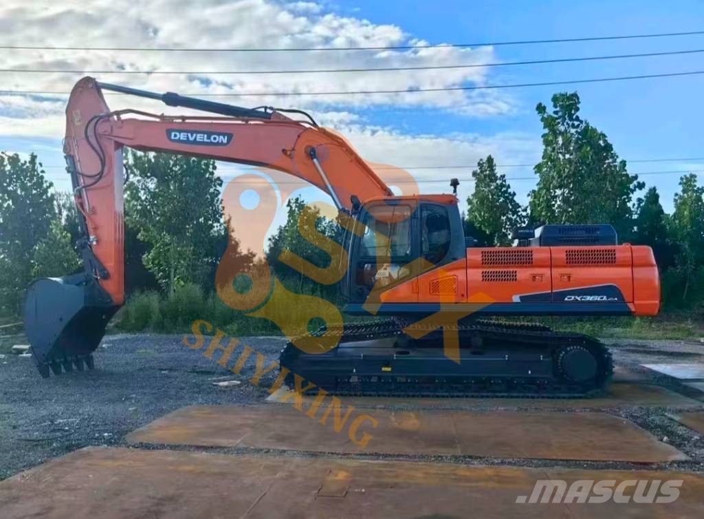 Doosan DX 360 Kāpurķēžu ekskavatori