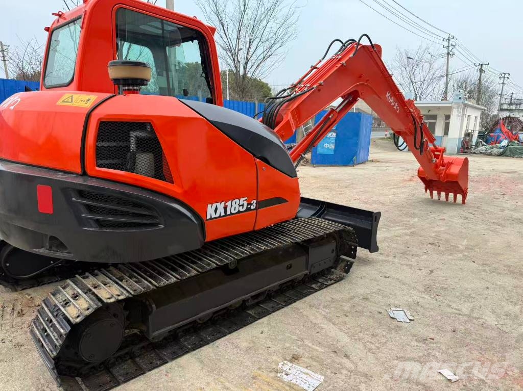 Kubota KX 185 中型挖掘机