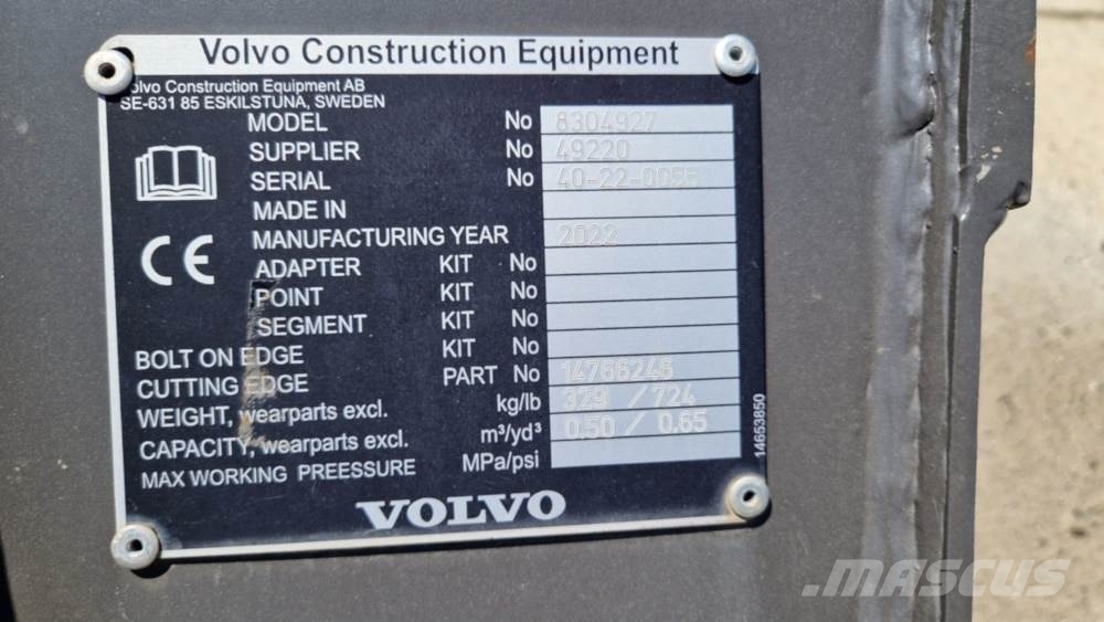 Volvo Tieflöffel mit Messer Excavator