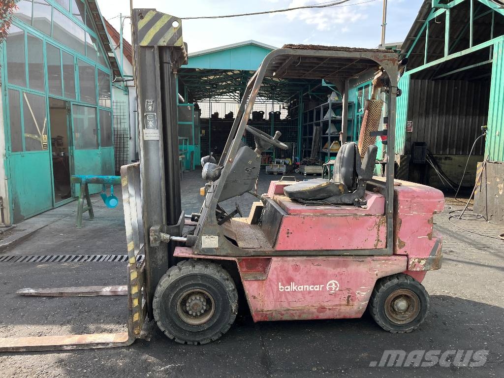 Balkancar DV1693 PLEVEN-01 V-4288 IO شاحنات الديزل