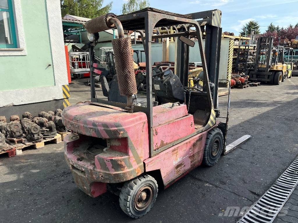 Balkancar DV1693 PLEVEN-01 V-4288 IO شاحنات الديزل
