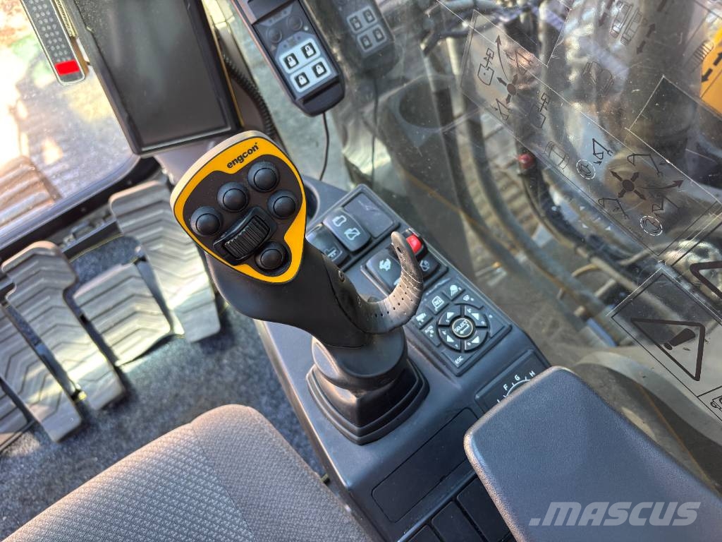 Volvo EC 300 EL med Leica Geosystems, Lagermaskin! Bandgrävare