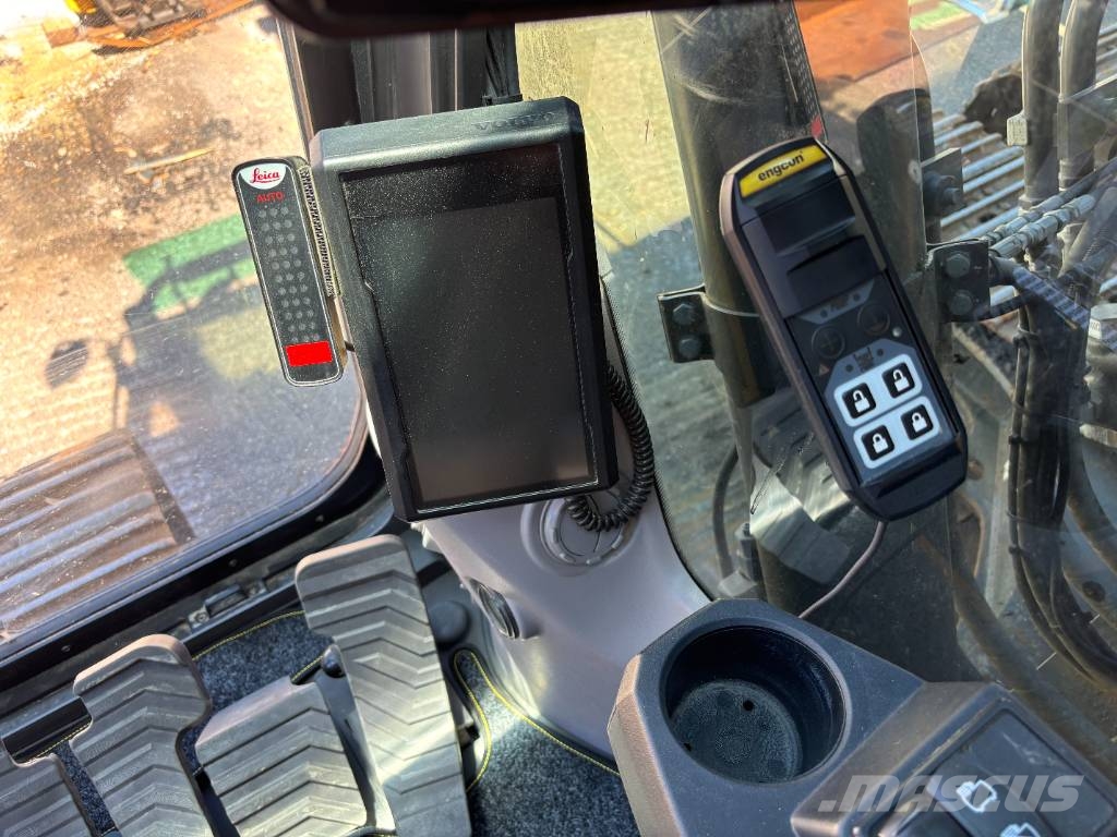 Volvo EC 300 EL med Leica Geosystems, Lagermaskin! Bandgrävare