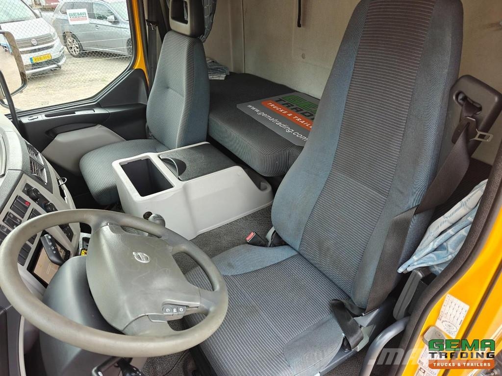 Volvo FL 240 4x2 Sleeper Euro5 - 6Cil - Thomas 12/5T + W Veículos de recuperação