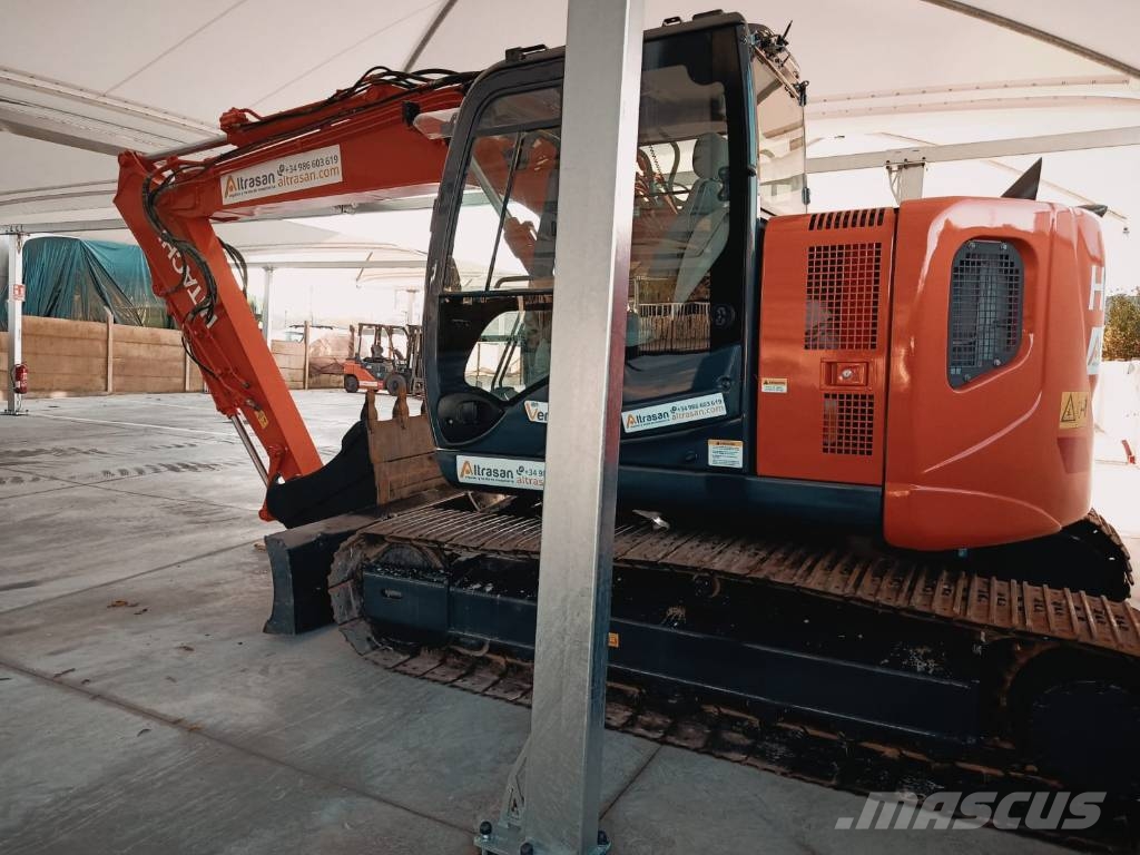 Hitachi ZX 135 US 5-B Escavatori cingolati