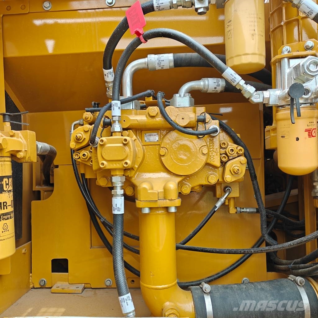 CAT 329D Escavadeiras de esteiras