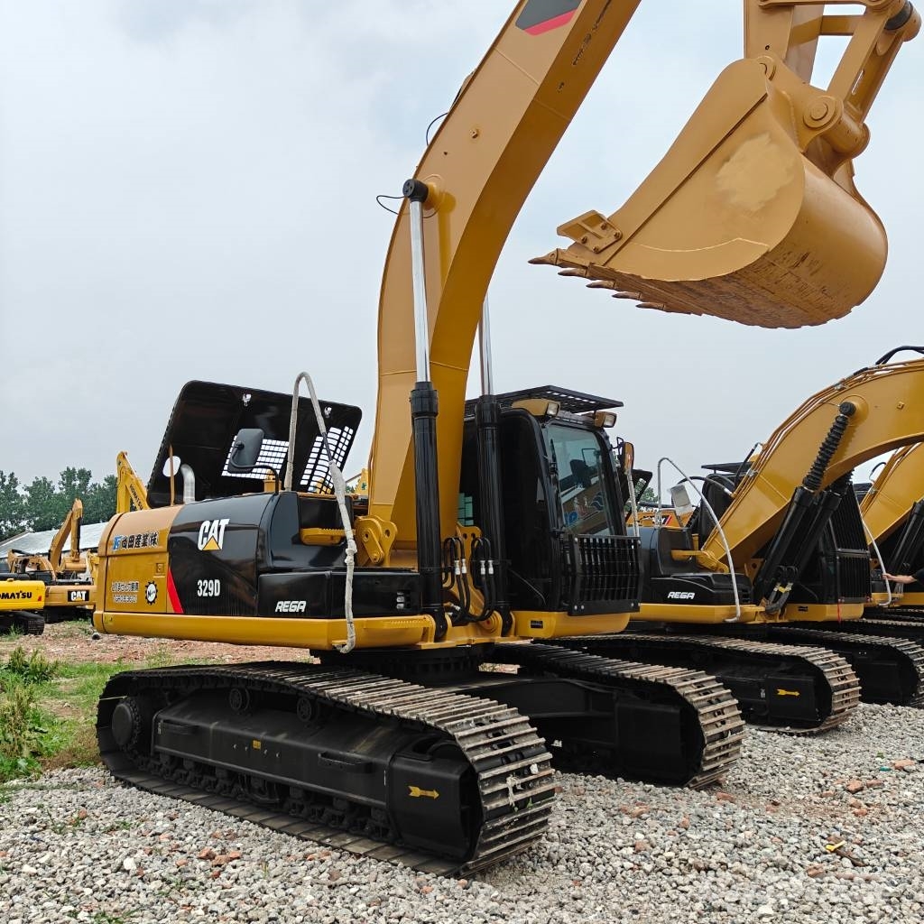 CAT 329D Escavadeiras de esteiras