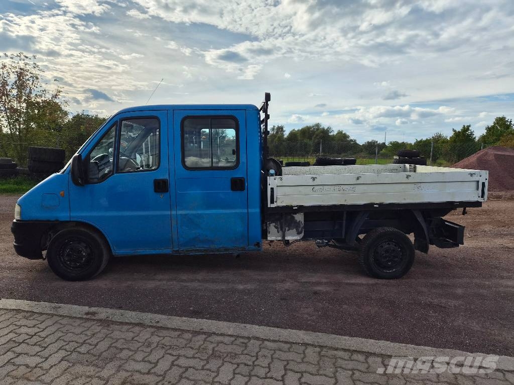 Peugeot Boxer 2.2 HDI - 244 D DoKa / Pritsche Вантажівки-платформи/бокове розвантаження