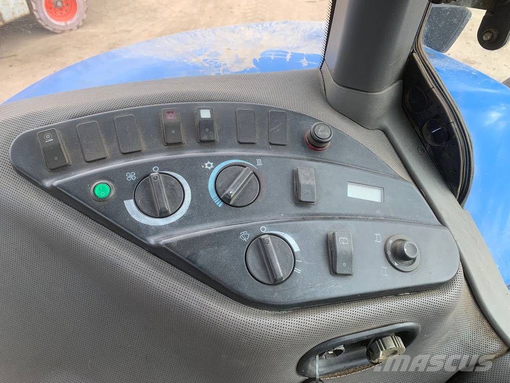 New Holland TG 255 Tractores