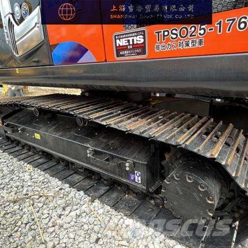 Hitachi ZX 200 حفارات زحافة