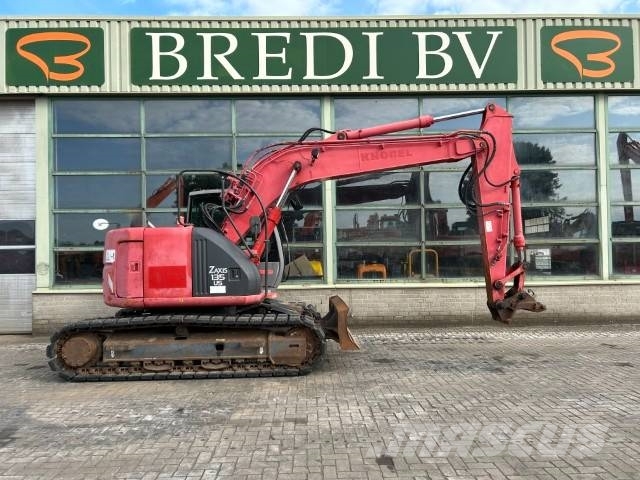 Hitachi ZX 135 US حفارات زحافة
