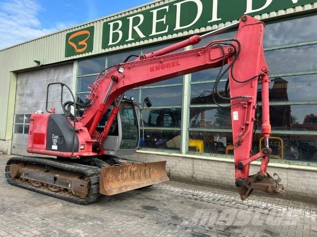 Hitachi ZX 135 US حفارات زحافة